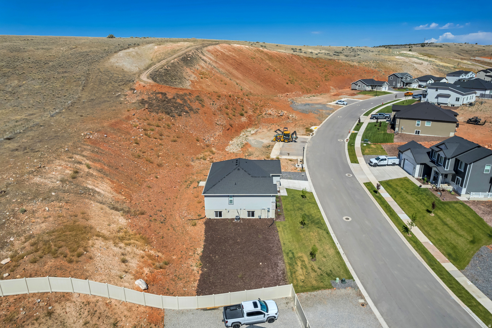 THE HILLS AT SUMMIT RIDGE - Residential