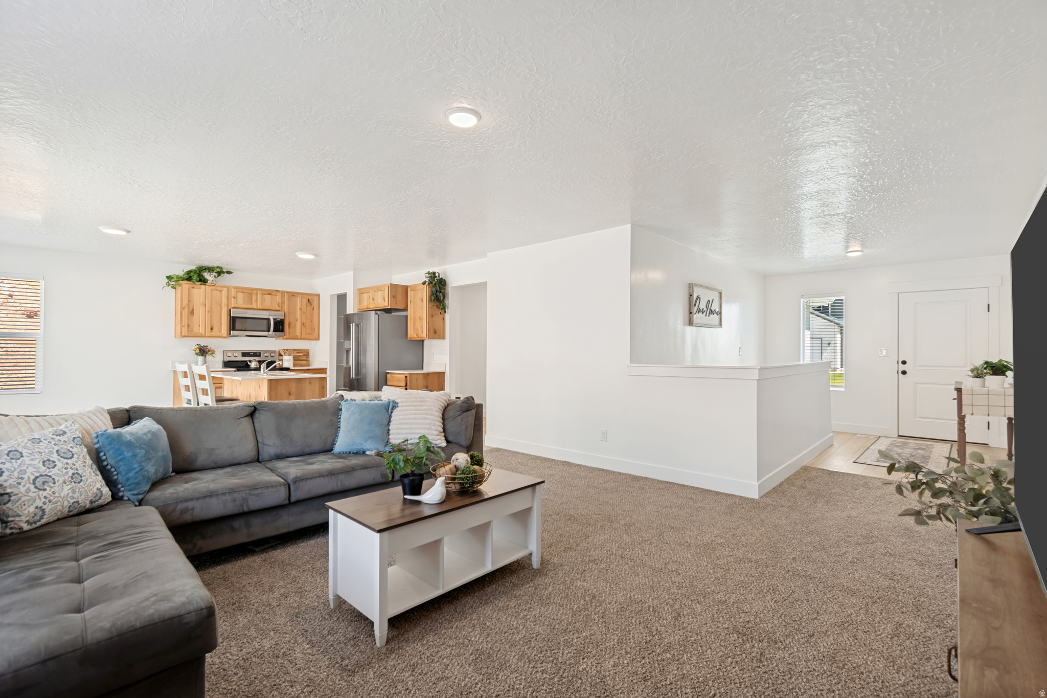 THE HILLS AT SUMMIT RIDGE - Residential