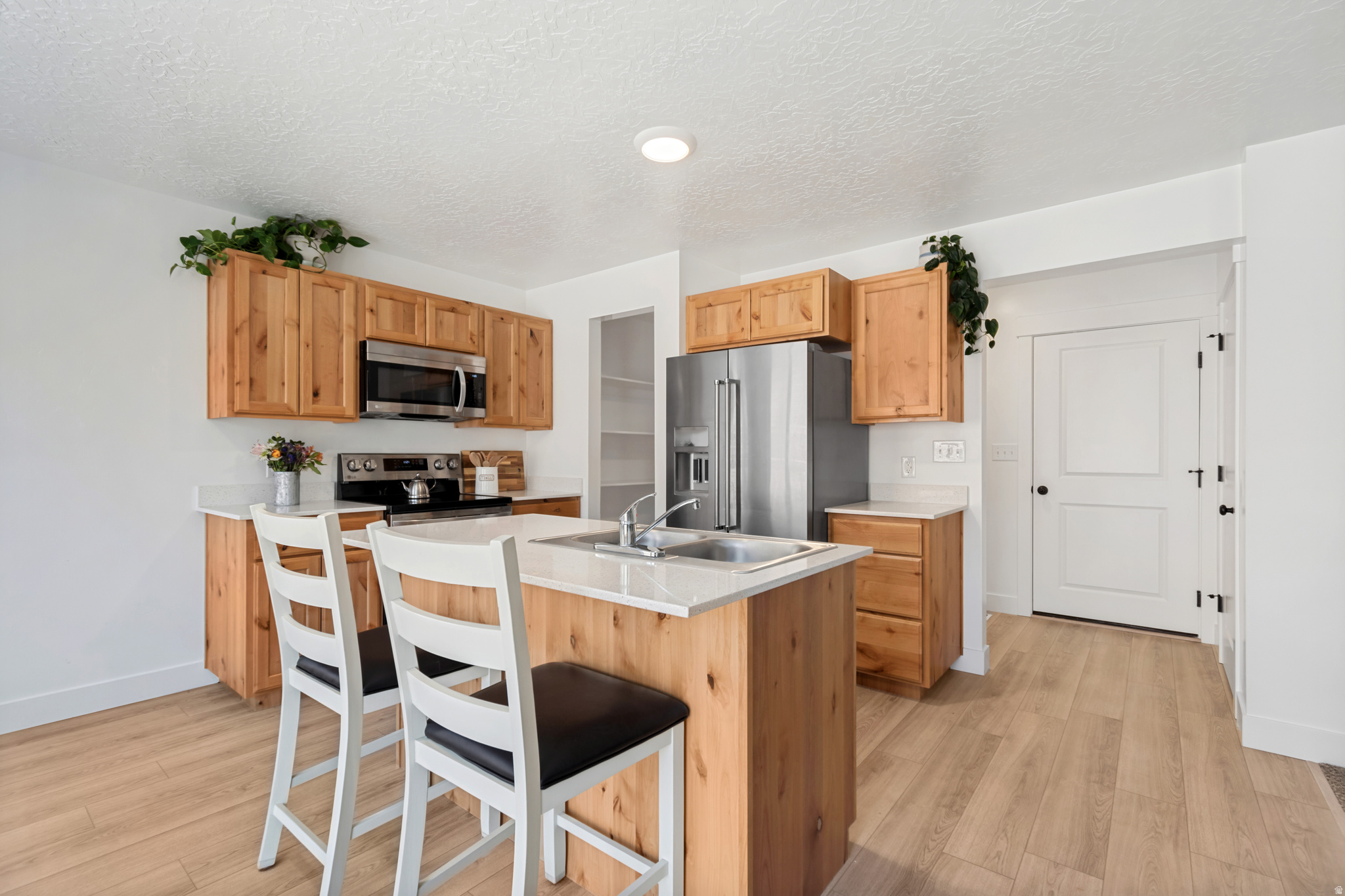 THE HILLS AT SUMMIT RIDGE - Residential