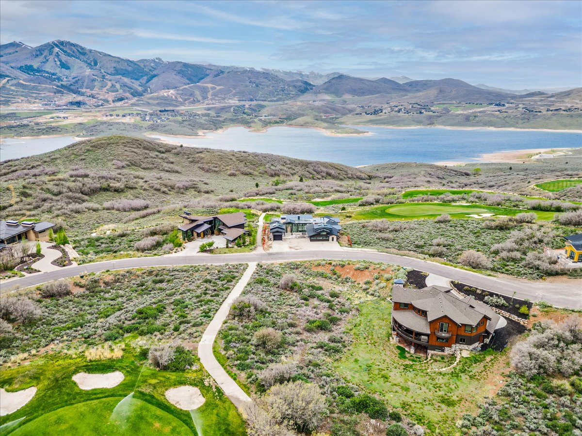 HIDEOUT CANYON - Land