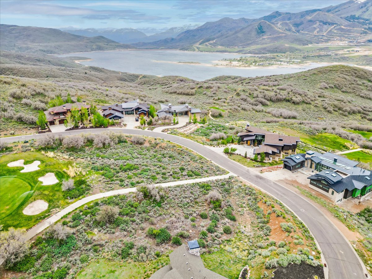 HIDEOUT CANYON - Land