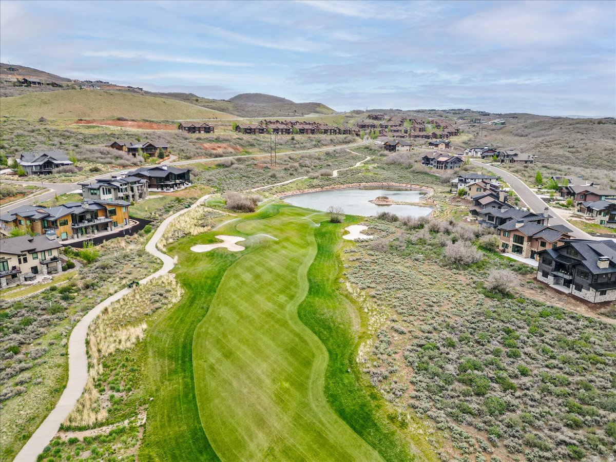 HIDEOUT CANYON - Land
