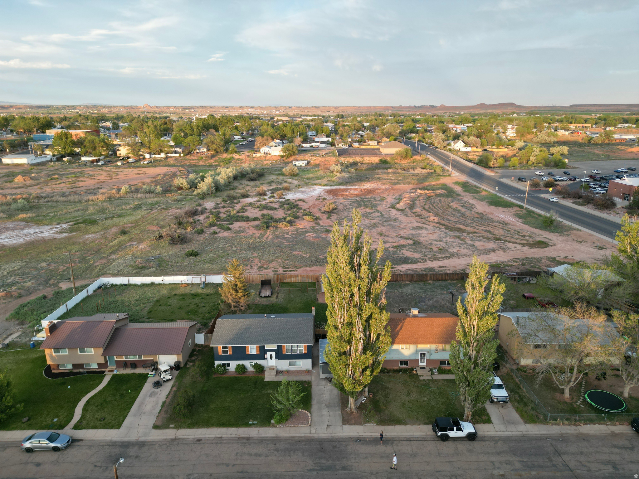 EMERALD HILLS - Residential