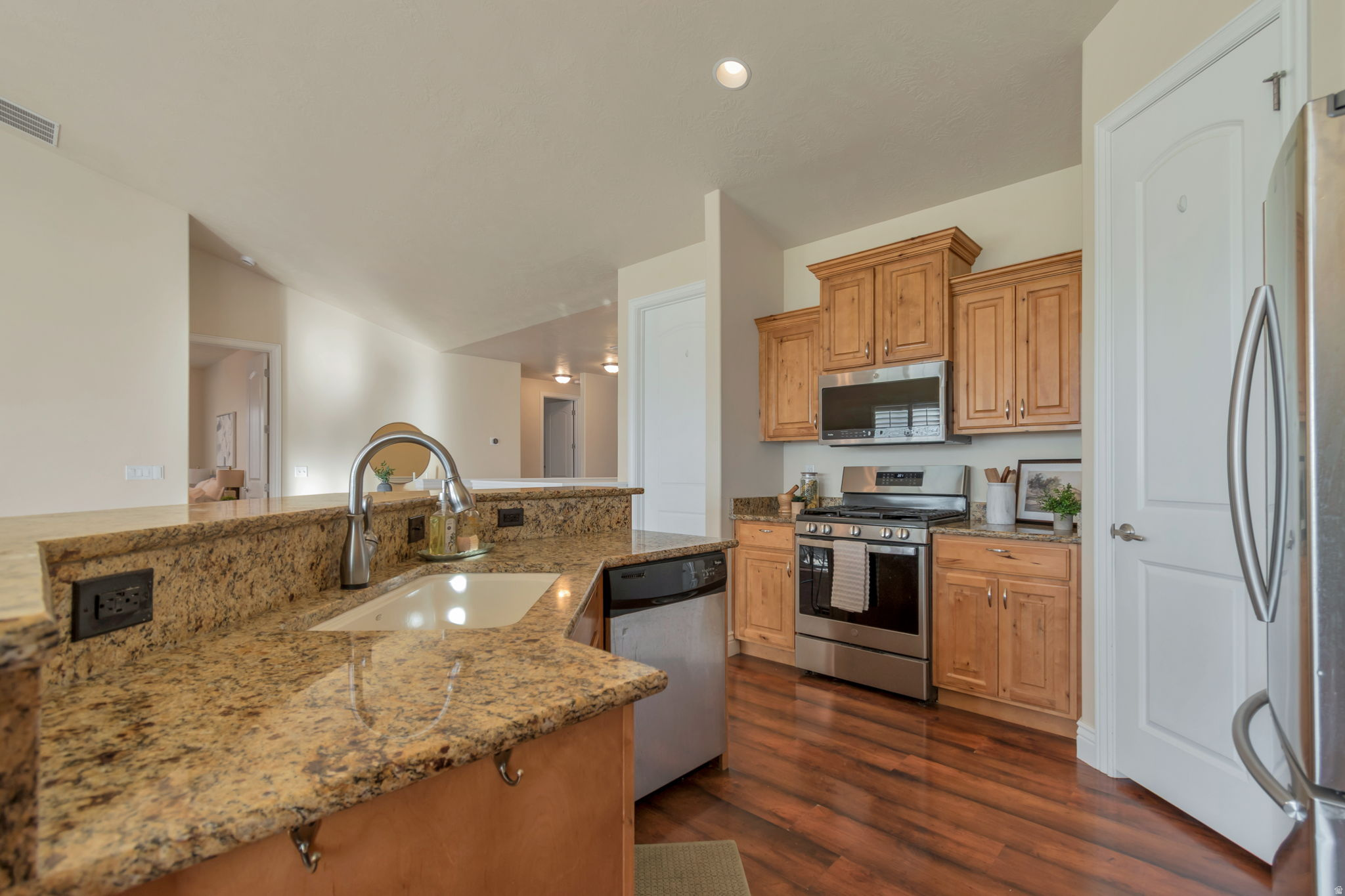 SARATOGA SPRINGS NO 24 PUD - Residential