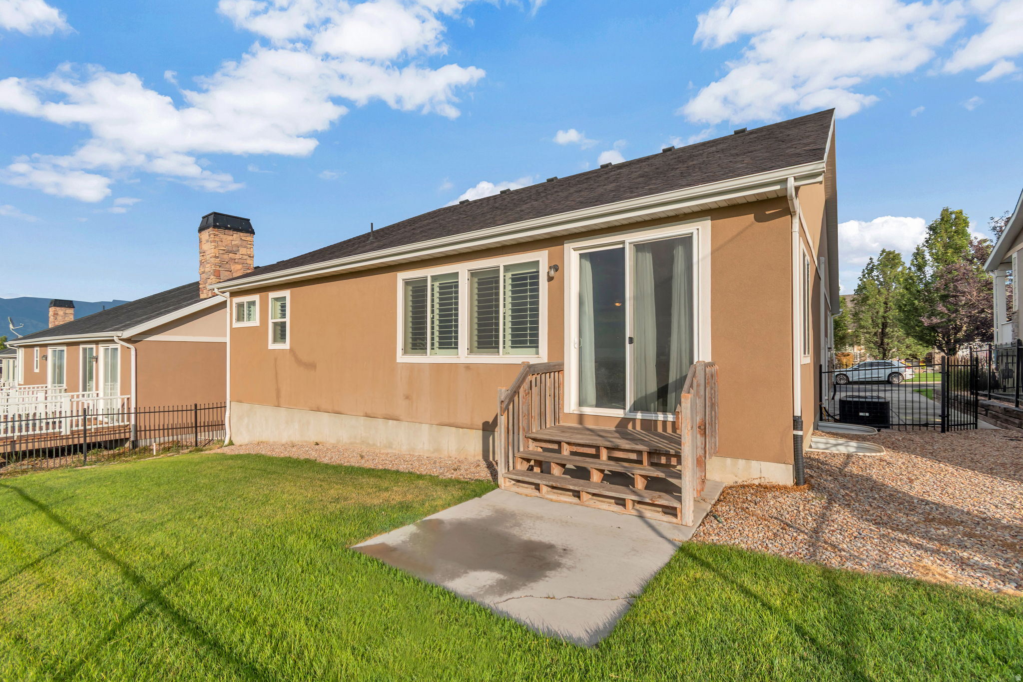 SARATOGA SPRINGS NO 24 PUD - Residential