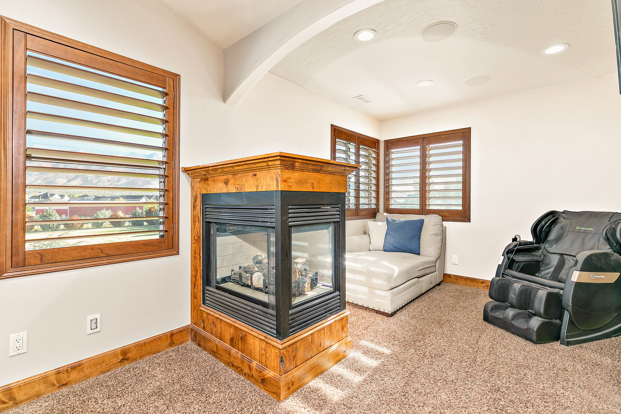 HANLINE HAMLET ESTAT - Residential