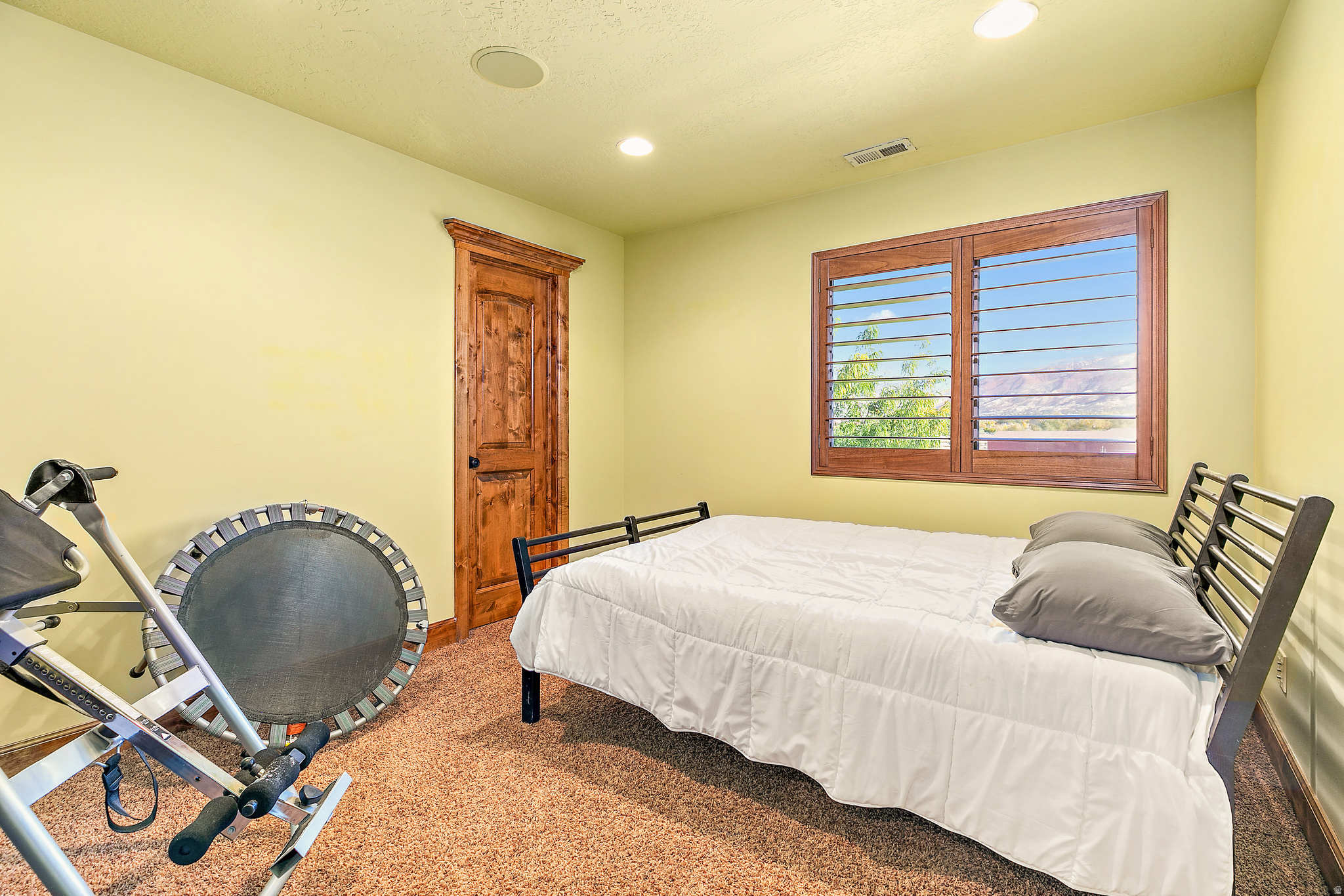 HANLINE HAMLET ESTAT - Residential