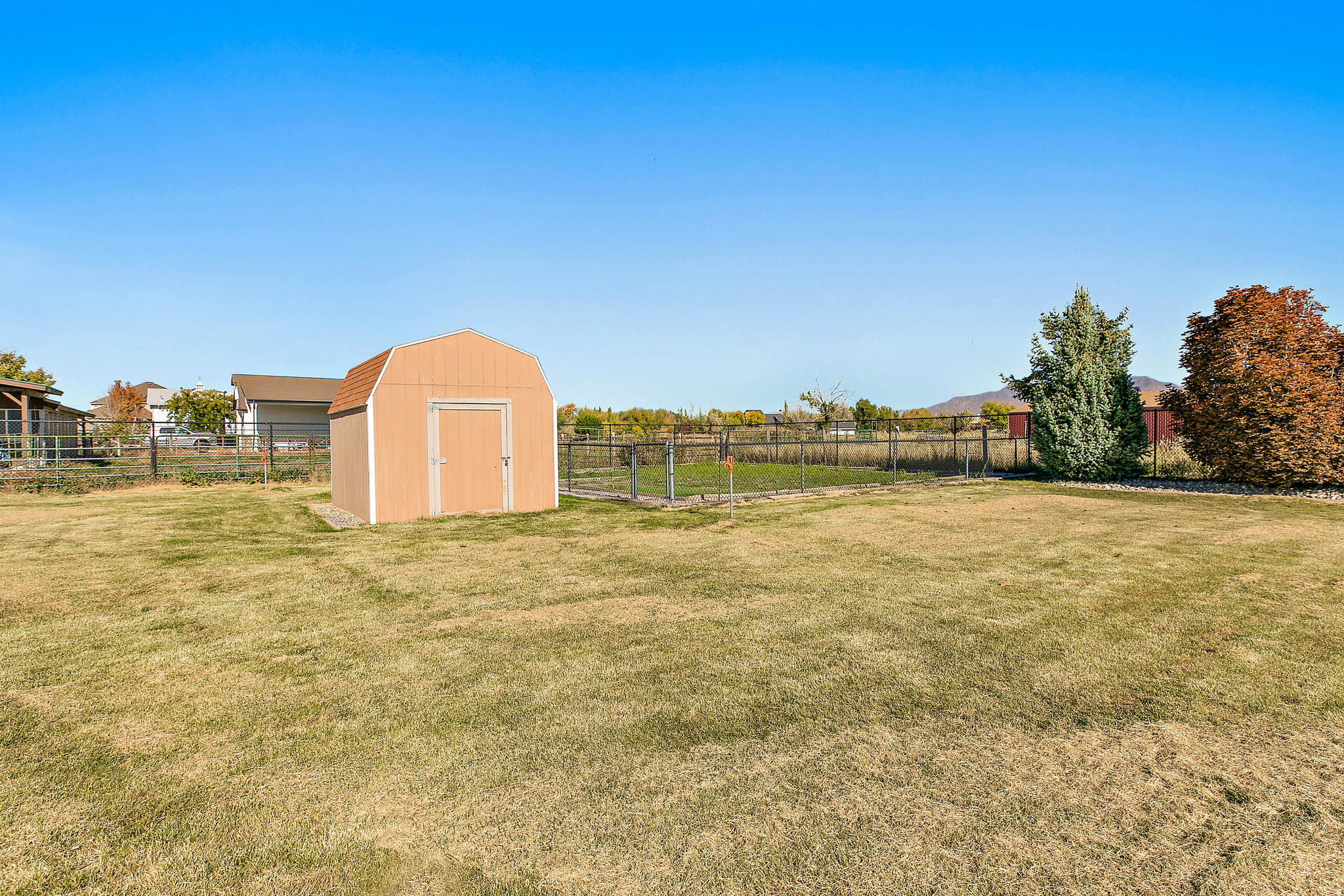 HANLINE HAMLET ESTAT - Residential