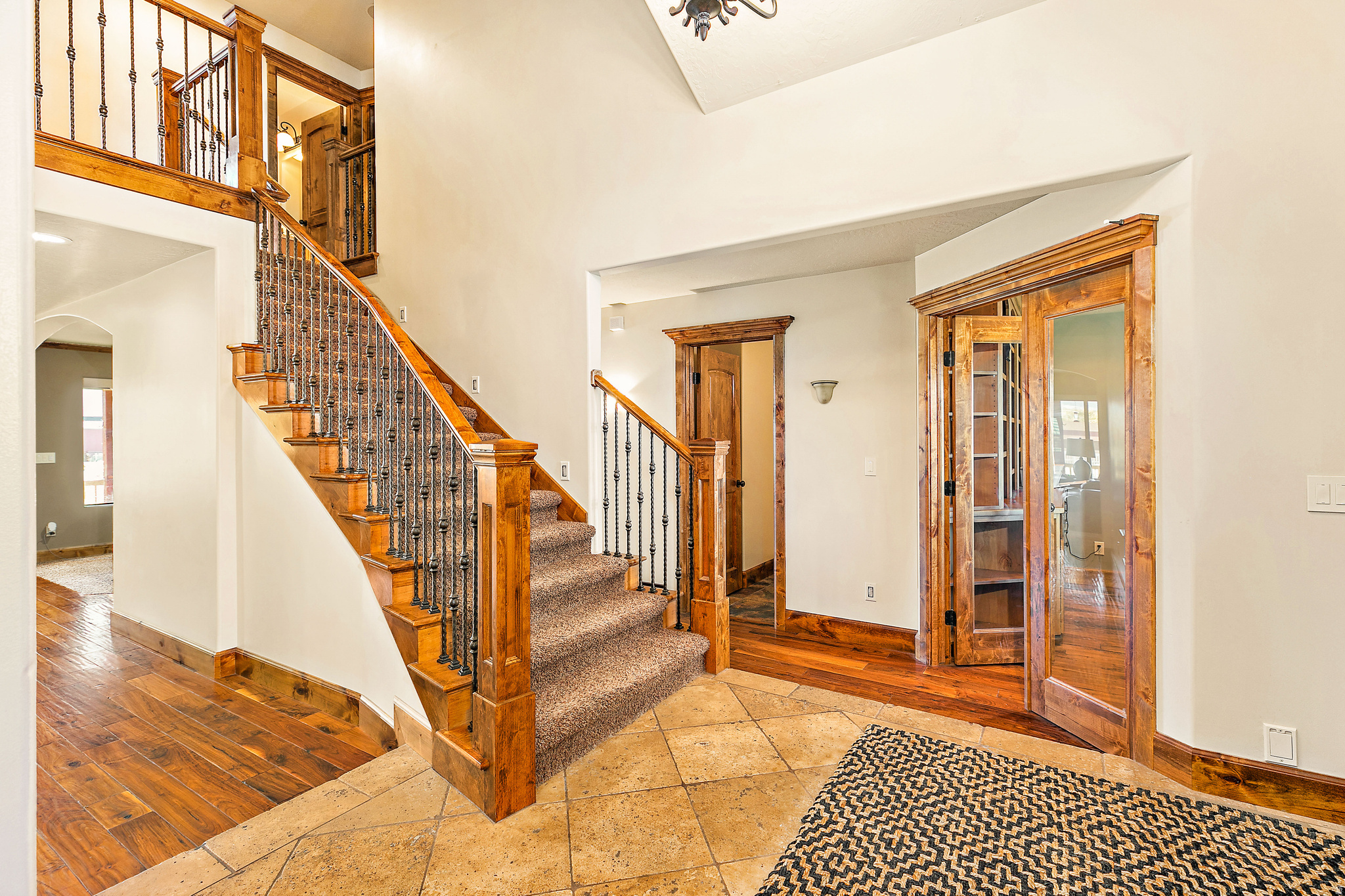 HANLINE HAMLET ESTAT - Residential