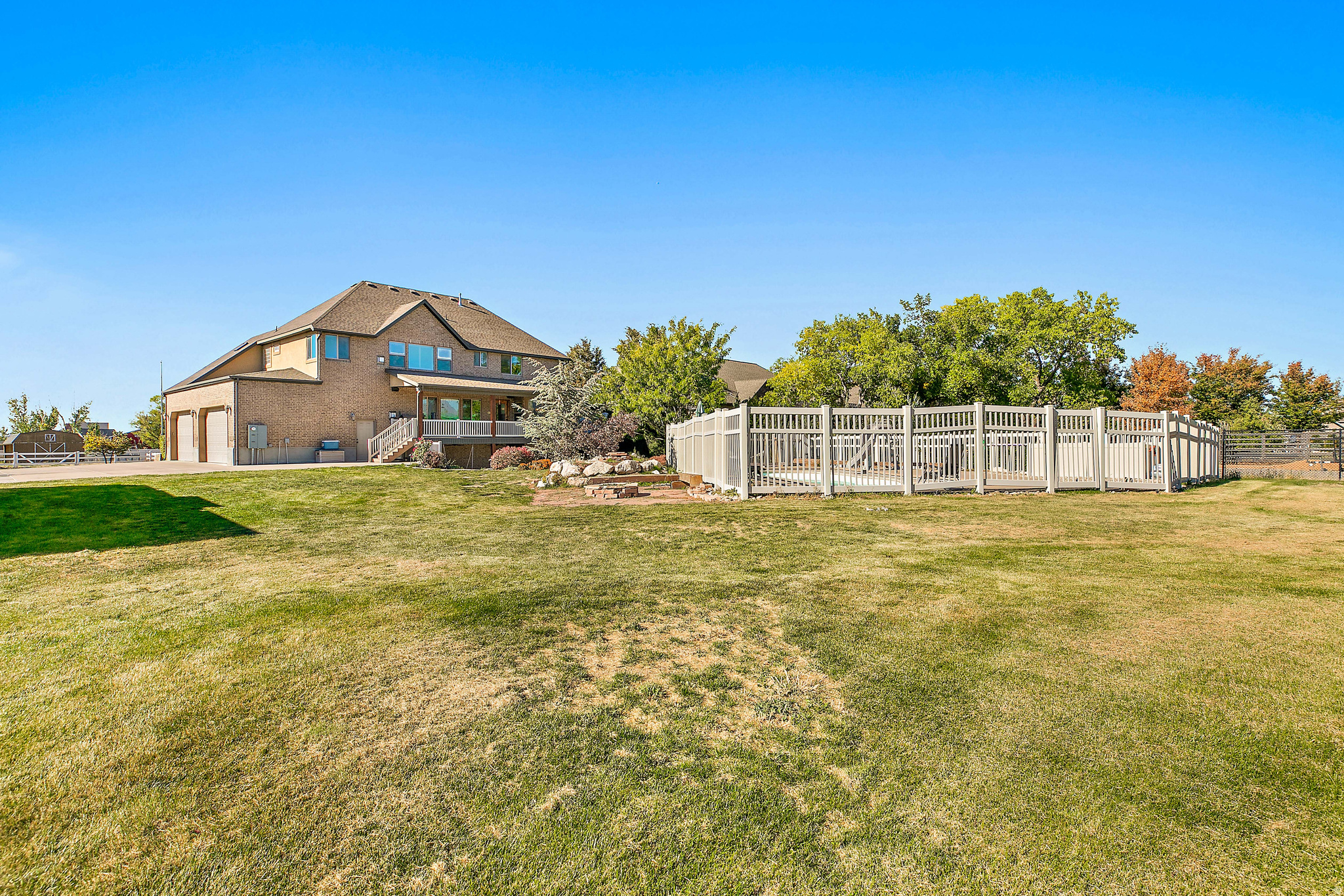 HANLINE HAMLET ESTAT - Residential
