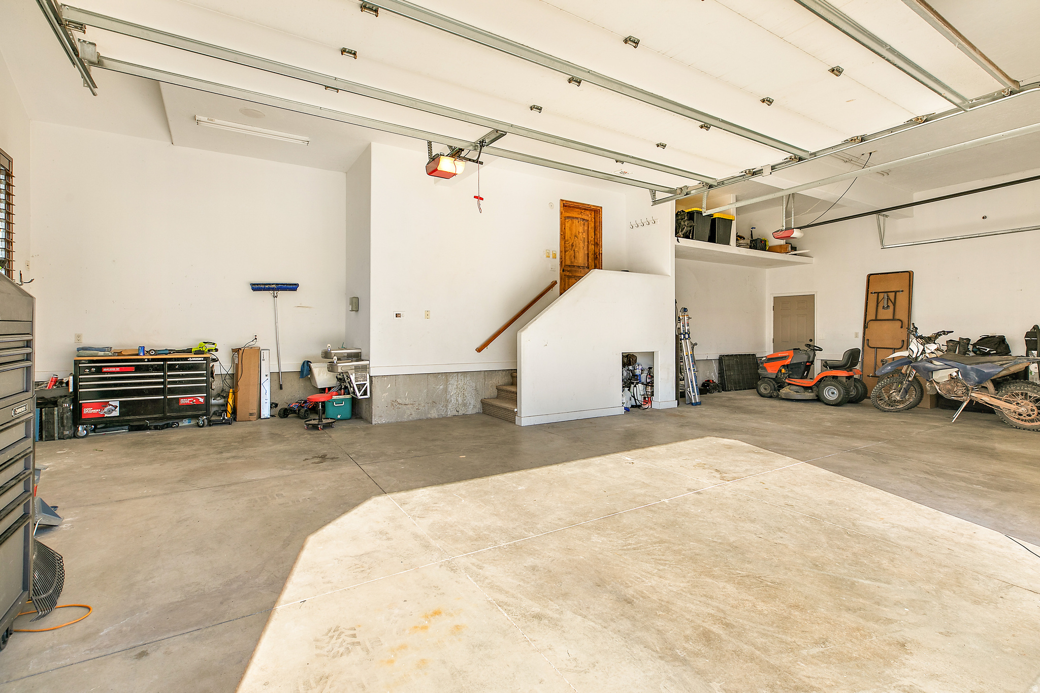 HANLINE HAMLET ESTAT - Residential