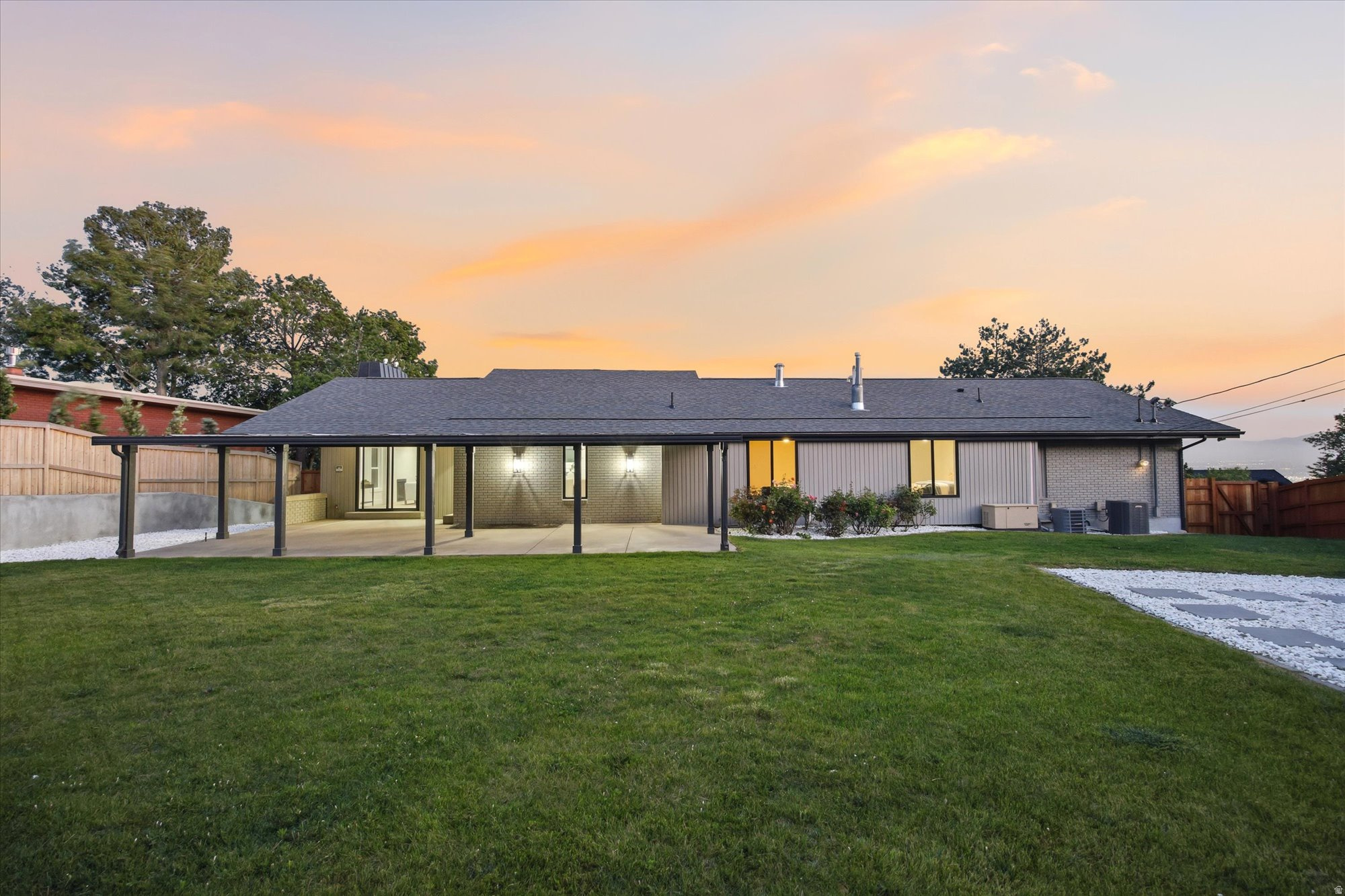 NORTHCREST - Residential