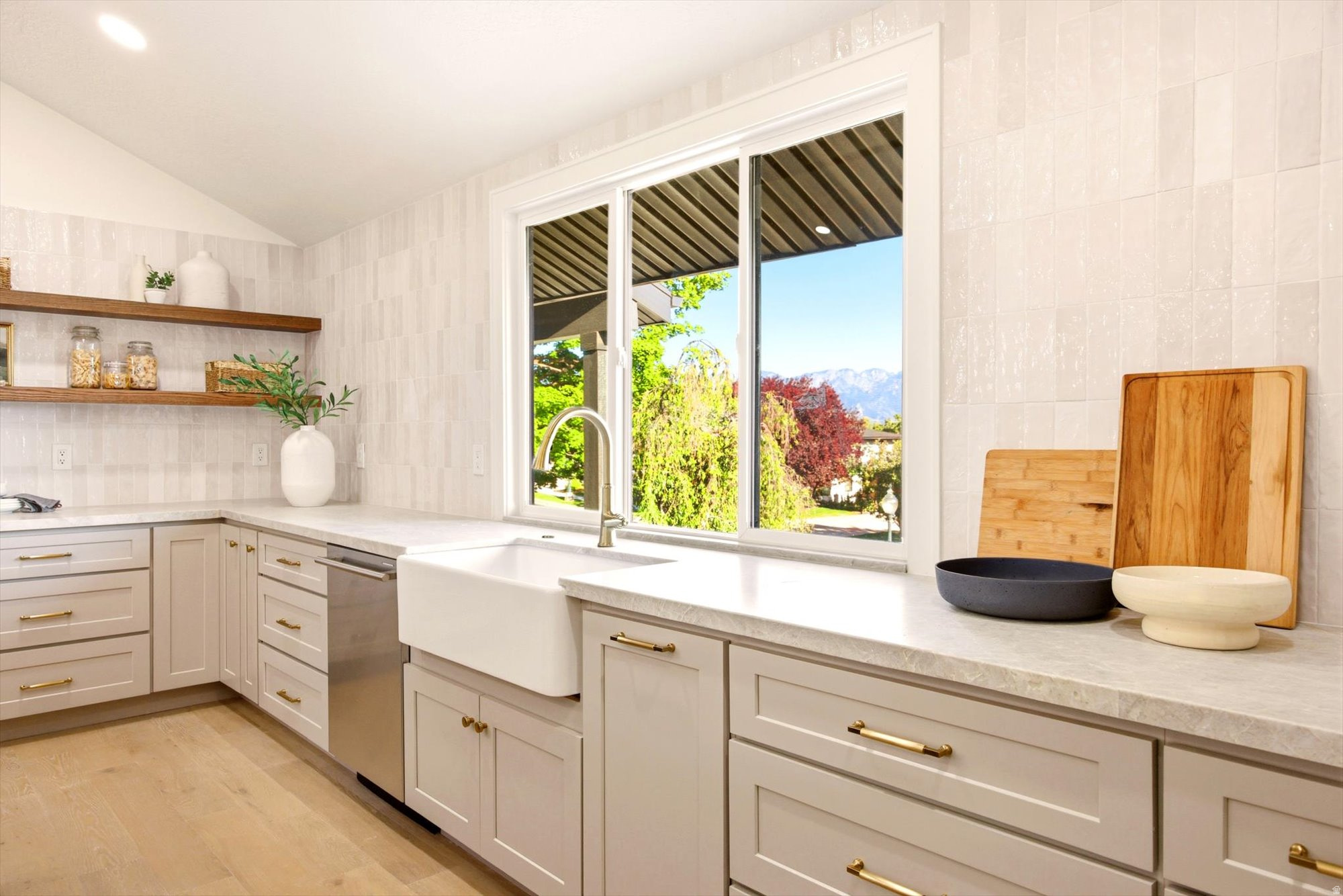 NORTHCREST - Residential