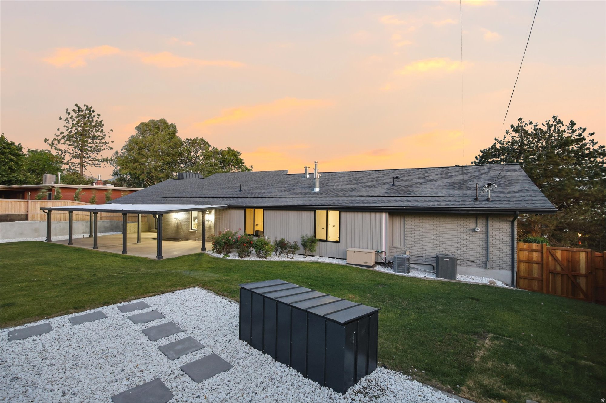 NORTHCREST - Residential