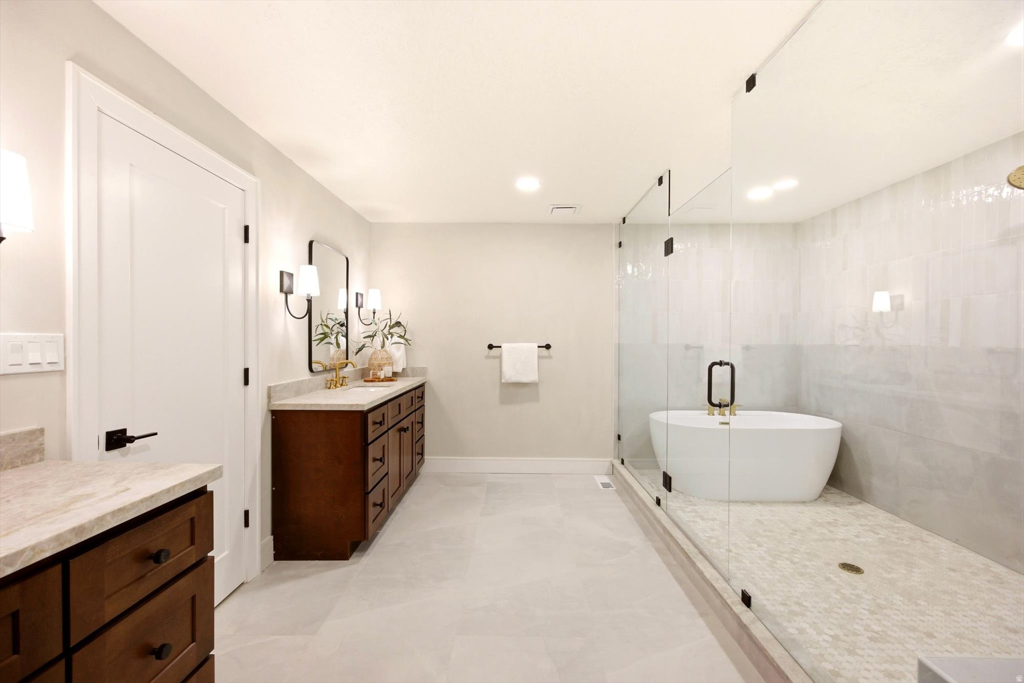 NORTHCREST - Residential