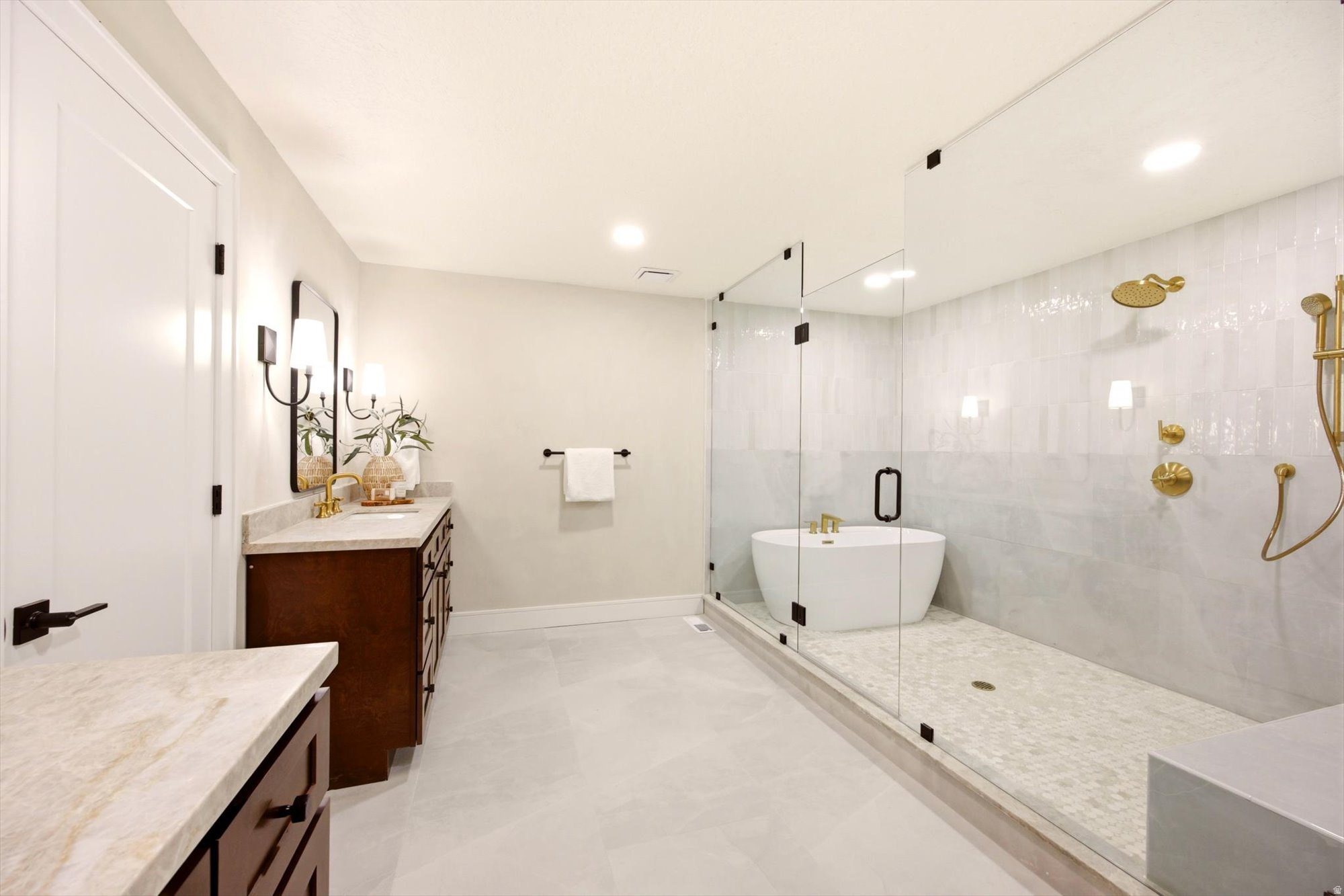 NORTHCREST - Residential