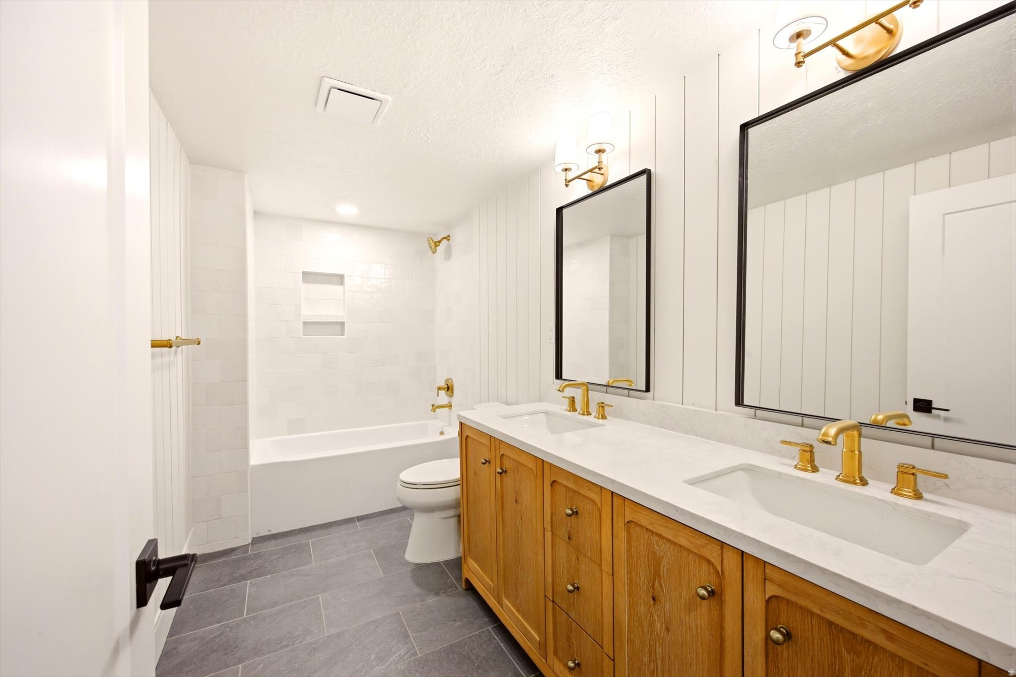 NORTHCREST - Residential