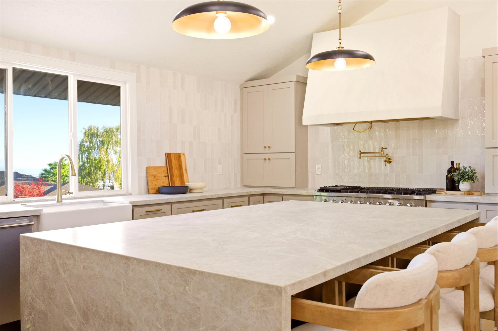 NORTHCREST - Residential
