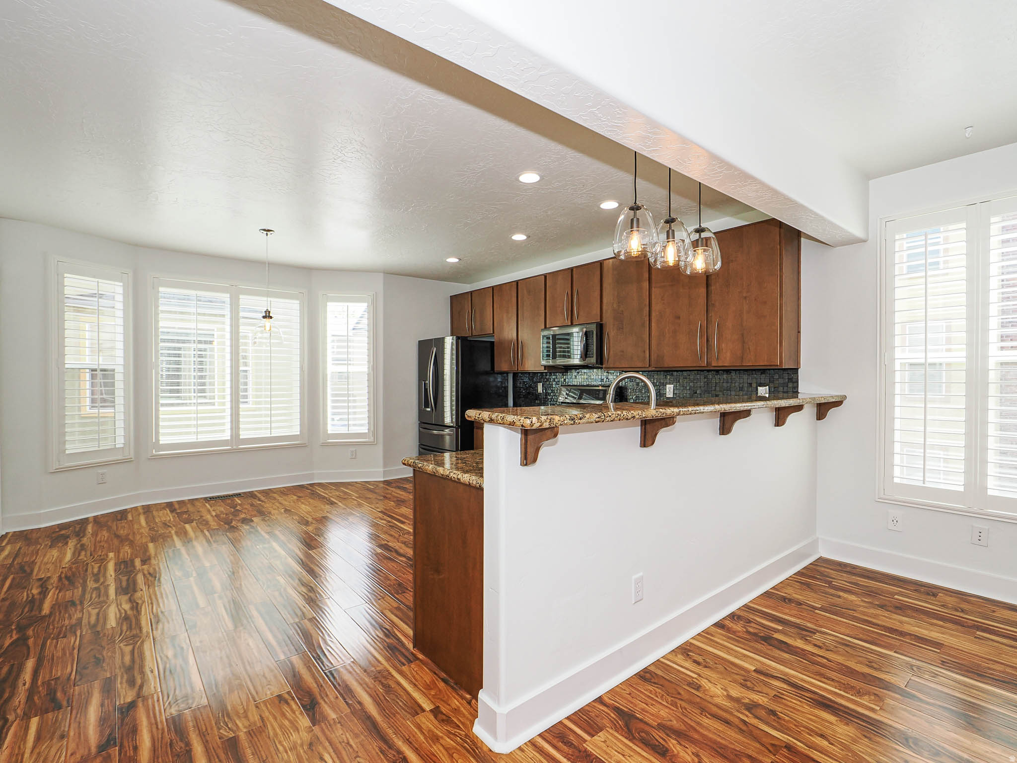 WAVERLY - Residential