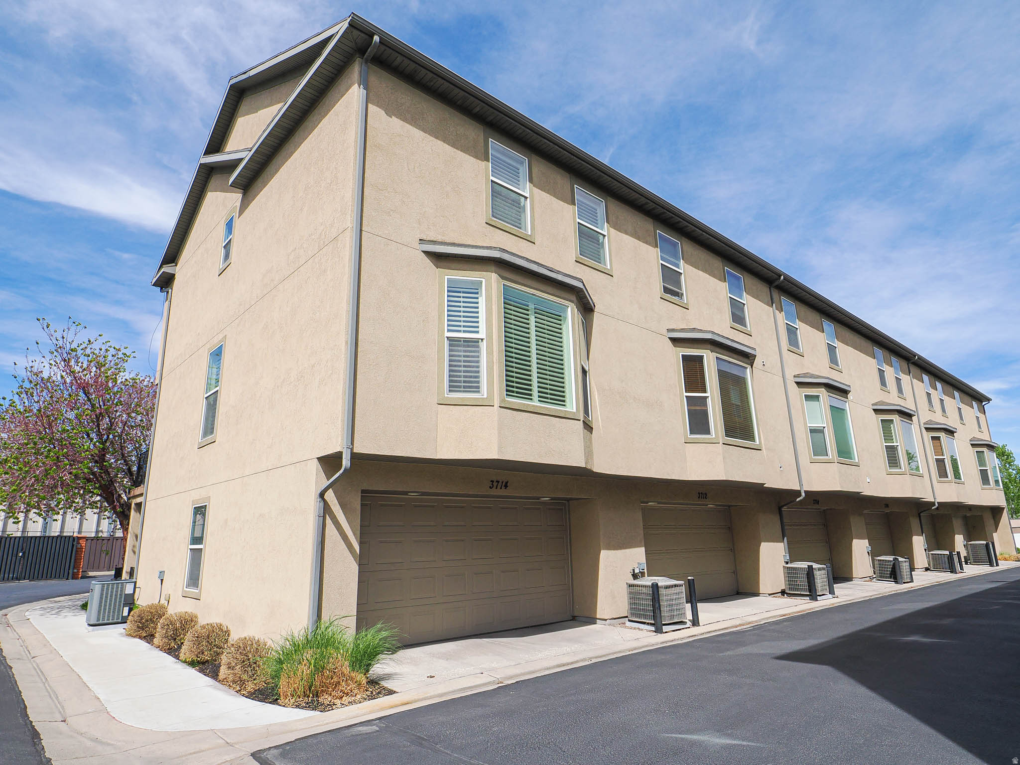 WAVERLY - Residential