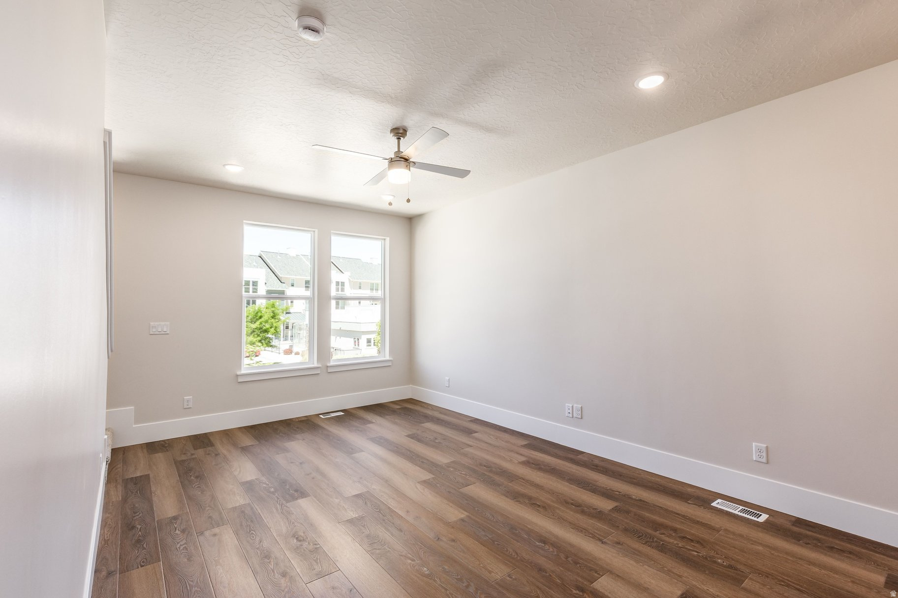 RIDGE - Residential