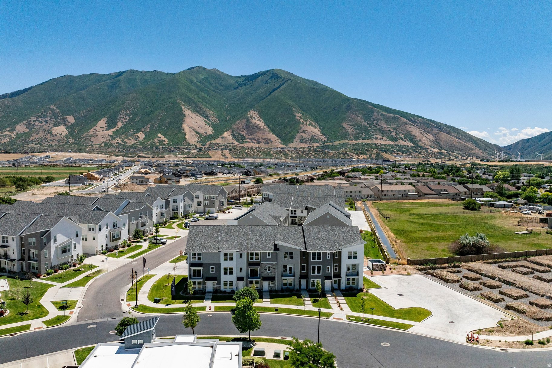 RIDGE - Residential