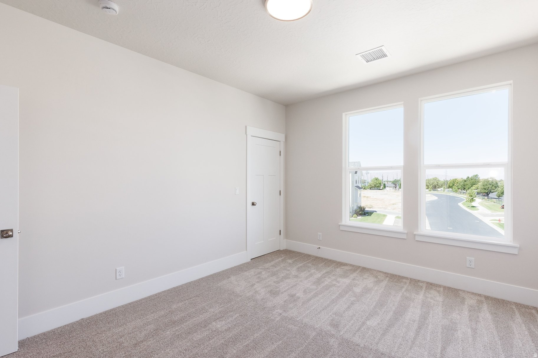 RIDGE - Residential