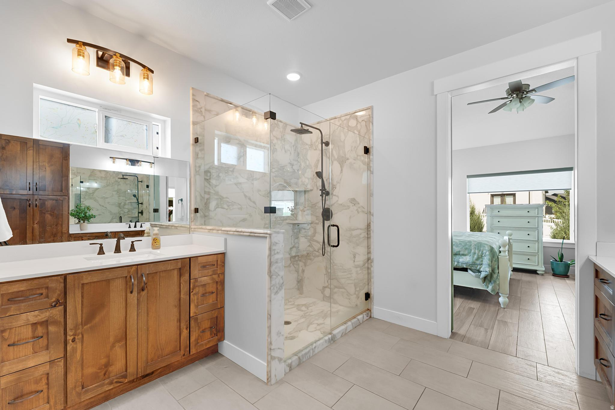 CATALINA BAY - Residential