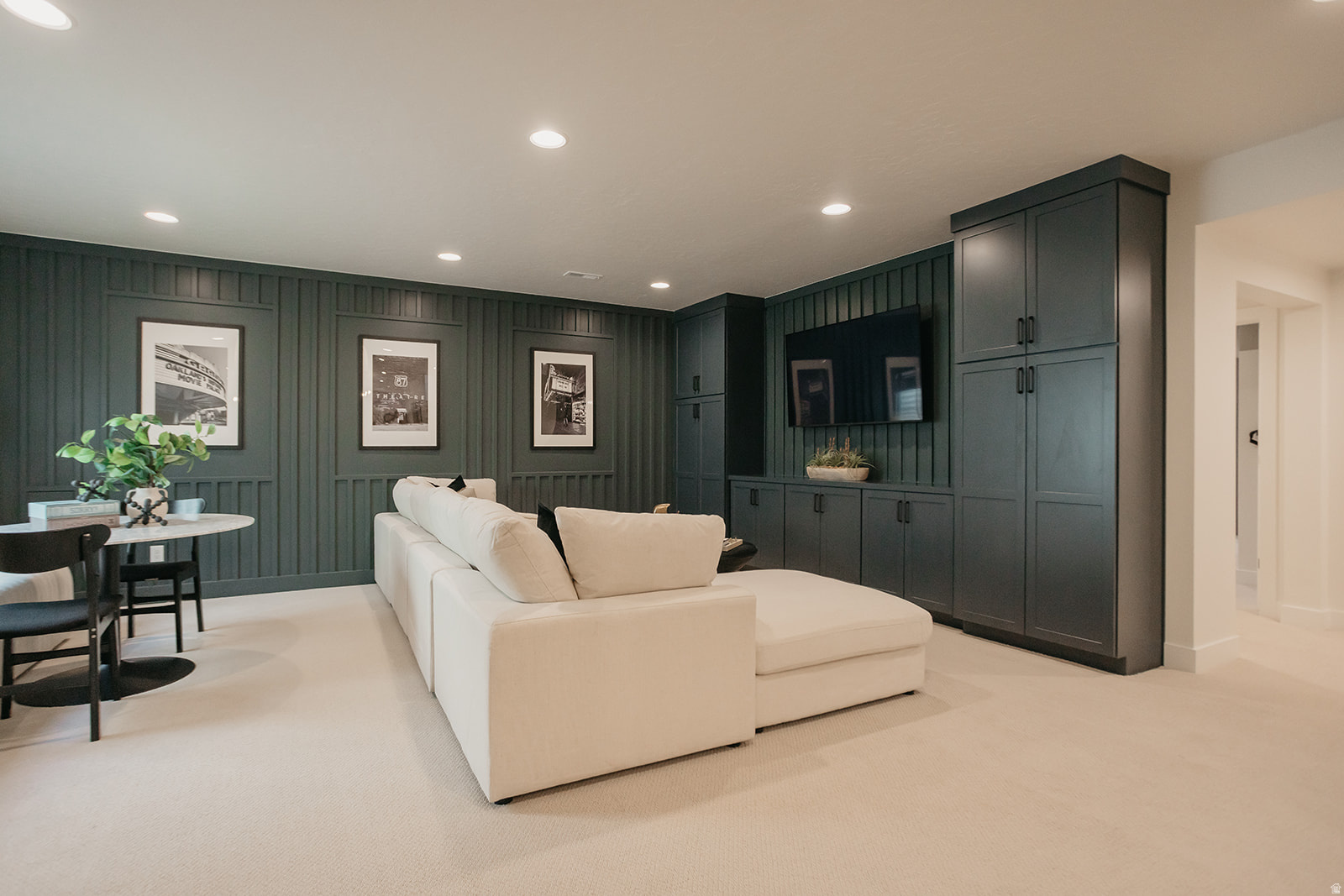 WILLOW ESTATES - Residential