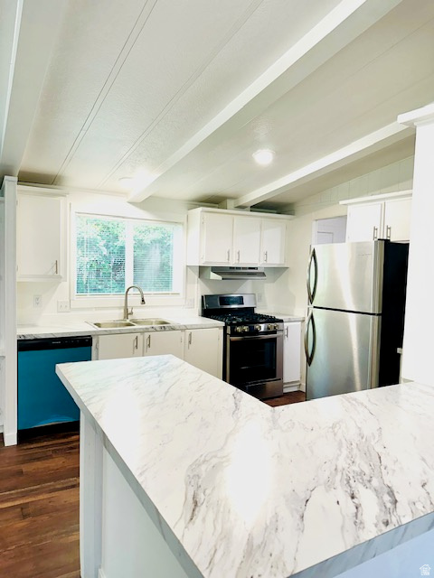 LAKEVIEW ESTATES - Residential