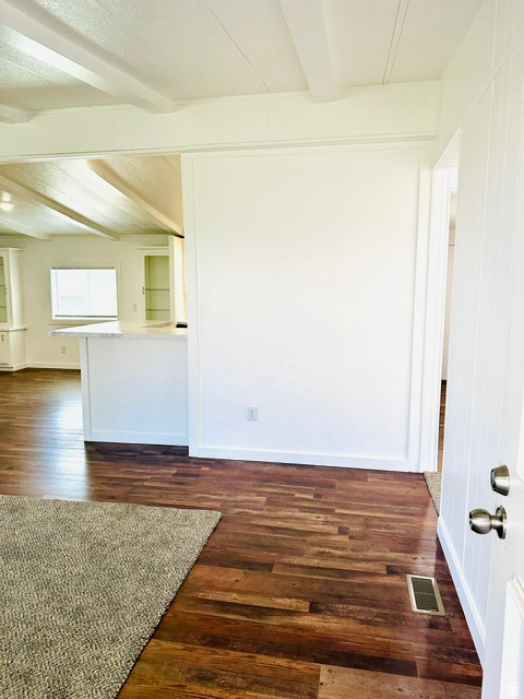 LAKEVIEW ESTATES - Residential