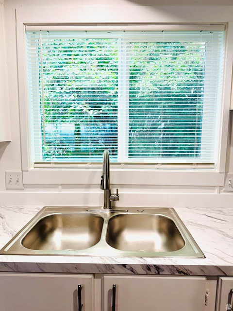 LAKEVIEW ESTATES - Residential