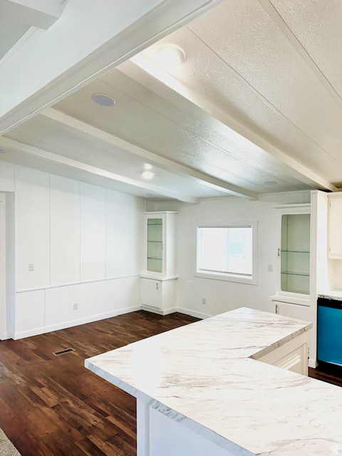 LAKEVIEW ESTATES - Residential