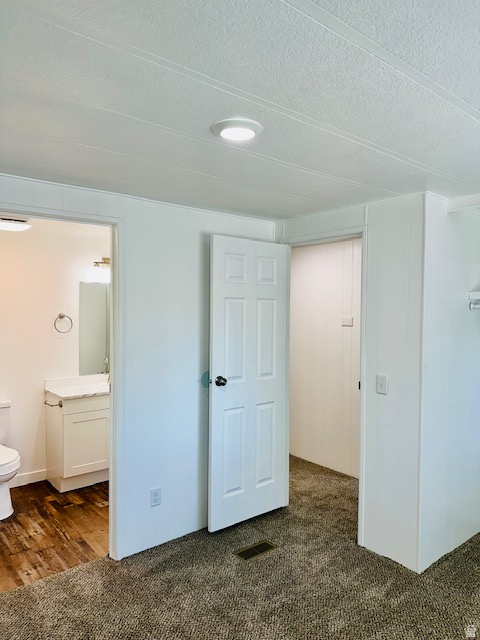 LAKEVIEW ESTATES - Residential