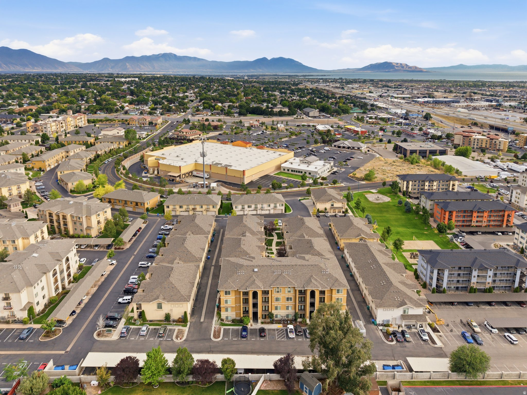 SORRENTO PARK PUD PH - Residential