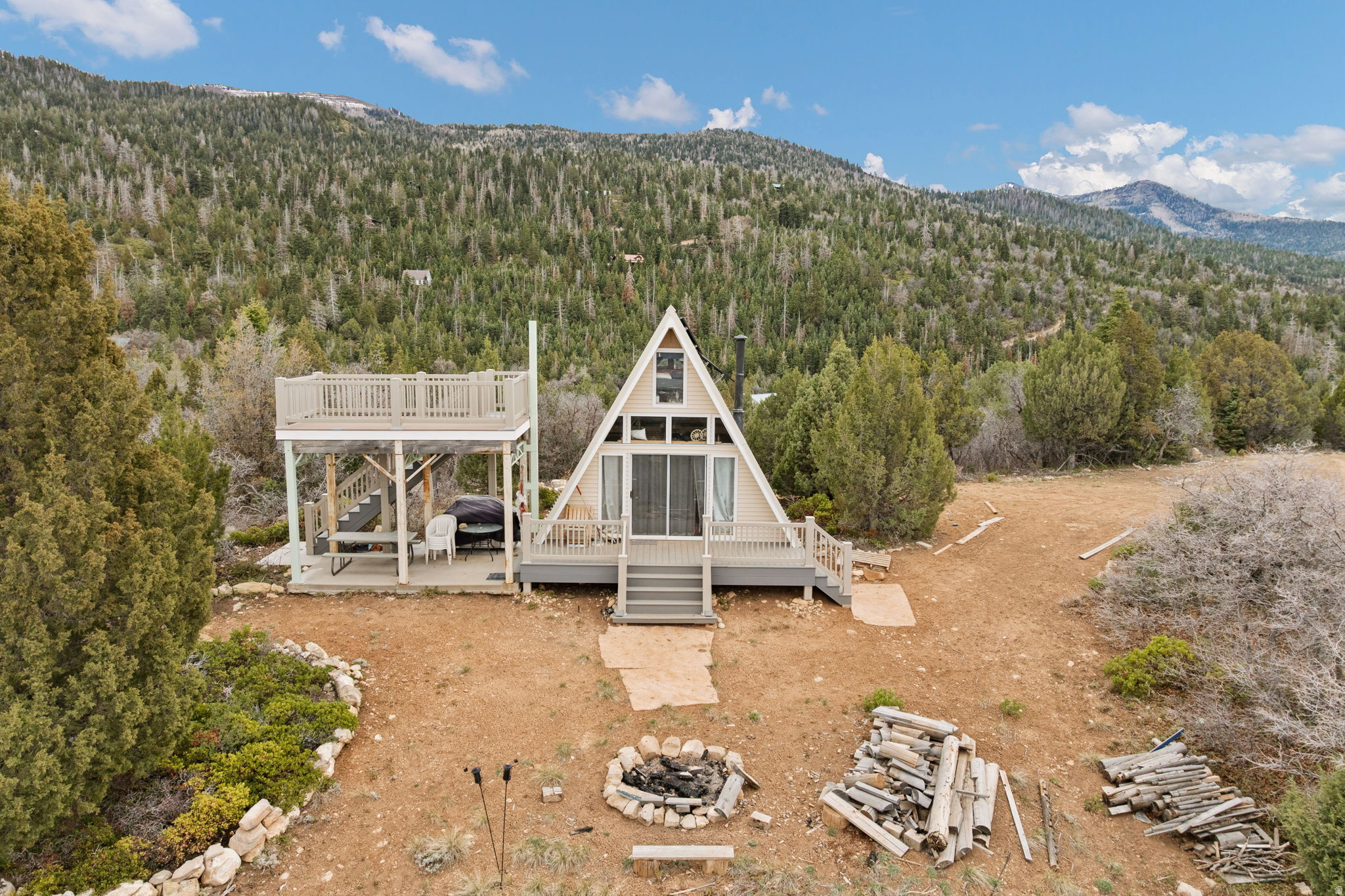 SPRING CITY RANCHERO - Residential