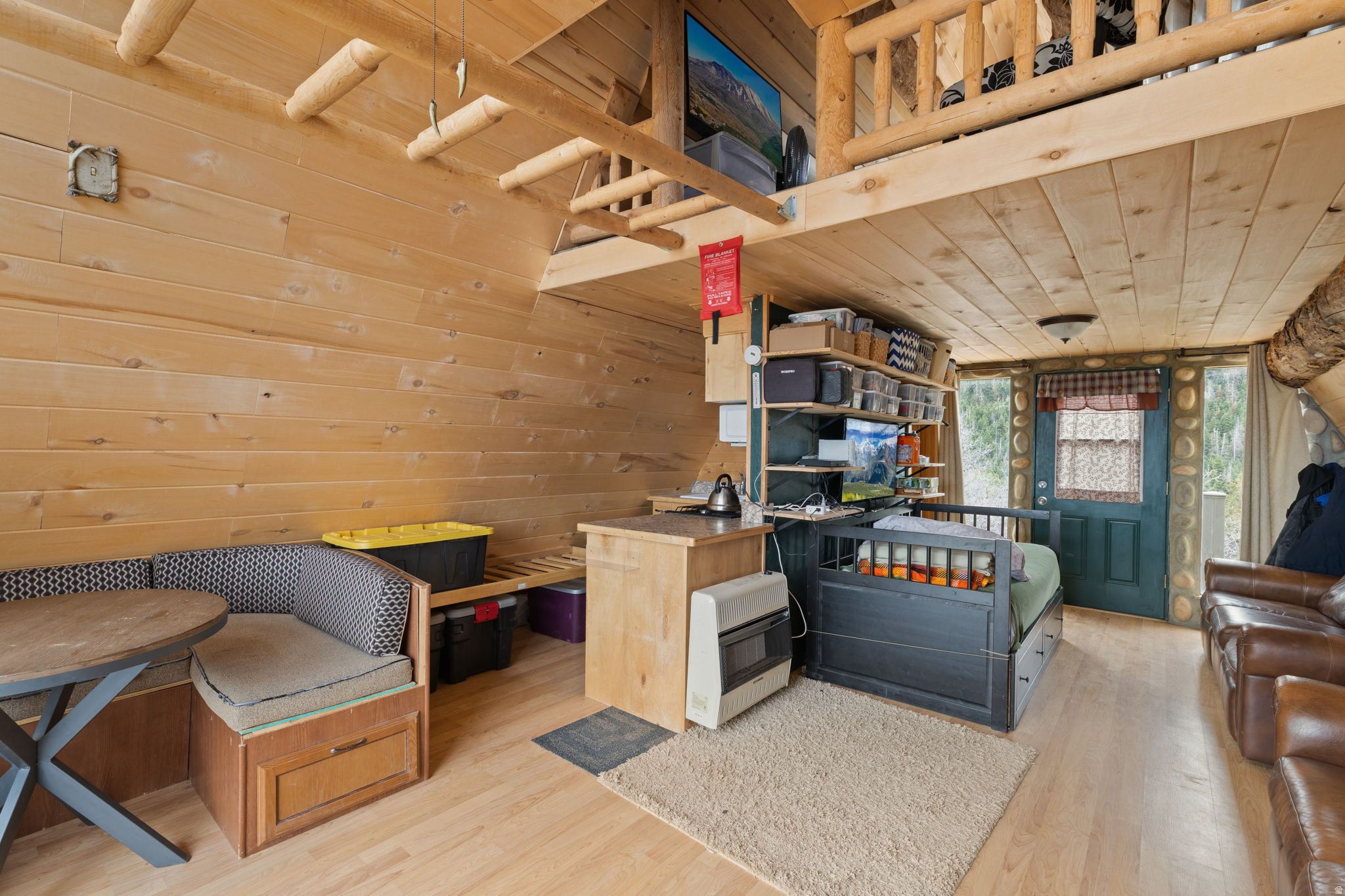 SPRING CITY RANCHERO - Residential