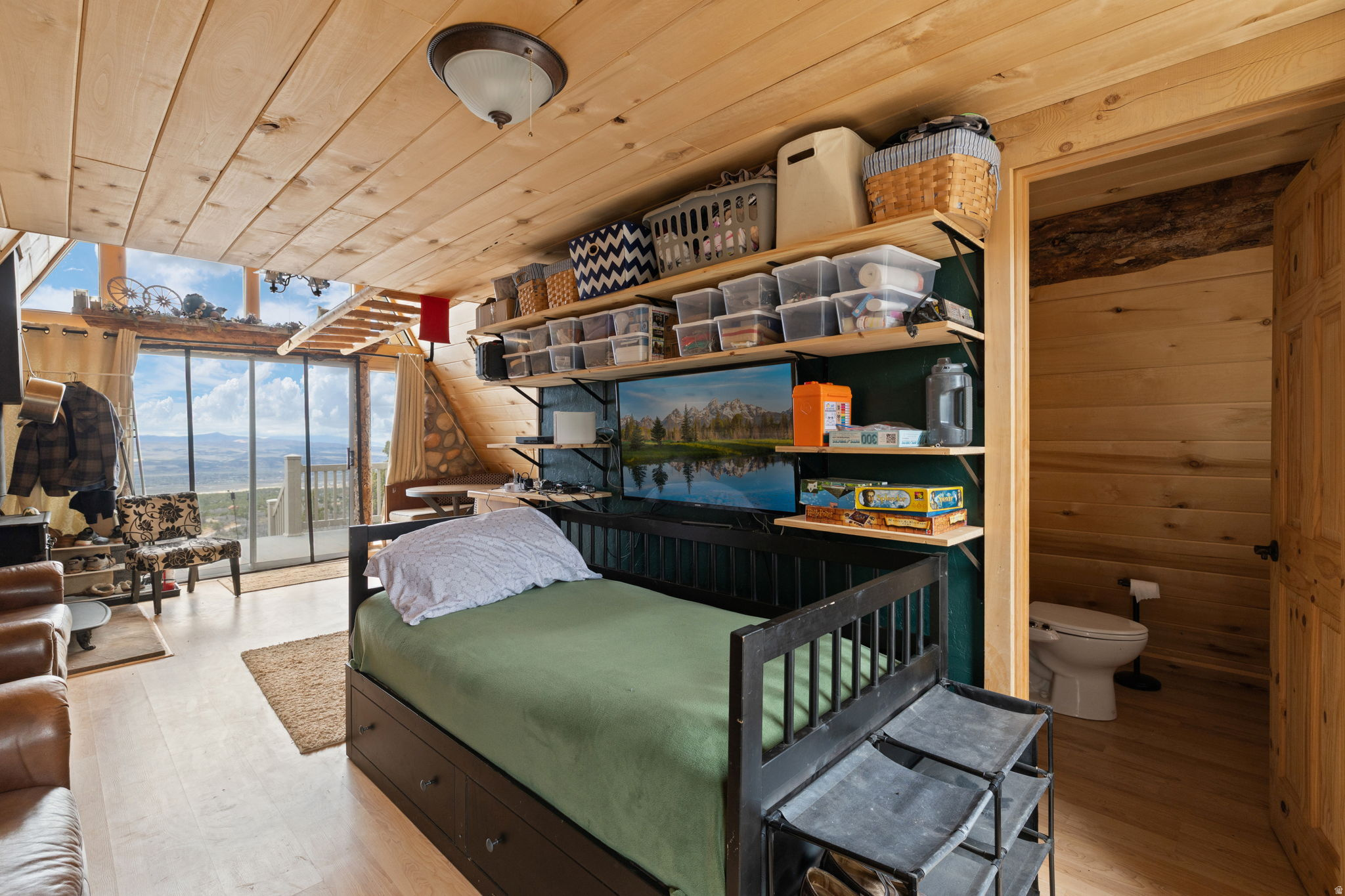 SPRING CITY RANCHERO - Residential
