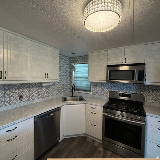 COTTONWOOD COVE - Residential