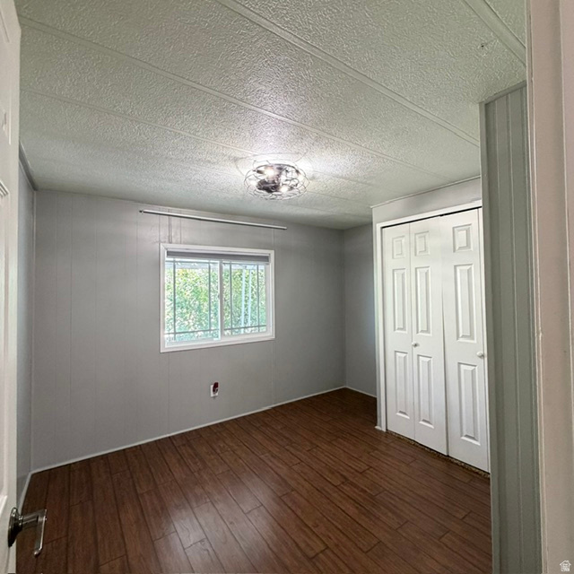 COTTONWOOD COVE - Residential