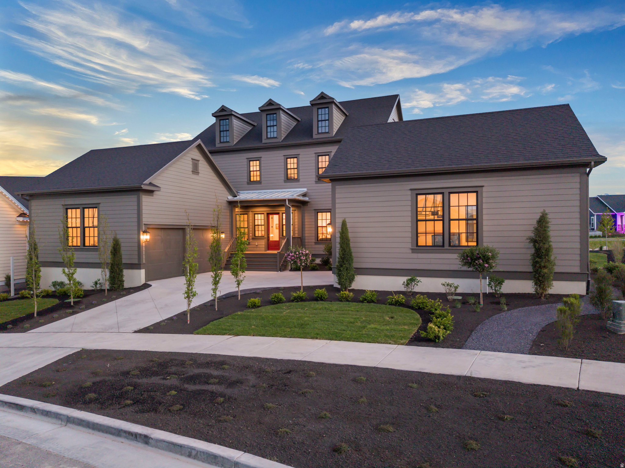 DAYBREAK - Residential