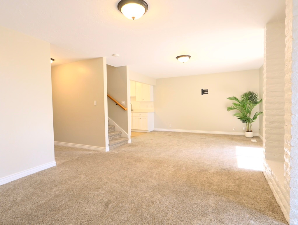 EDGEWOOD - Residential