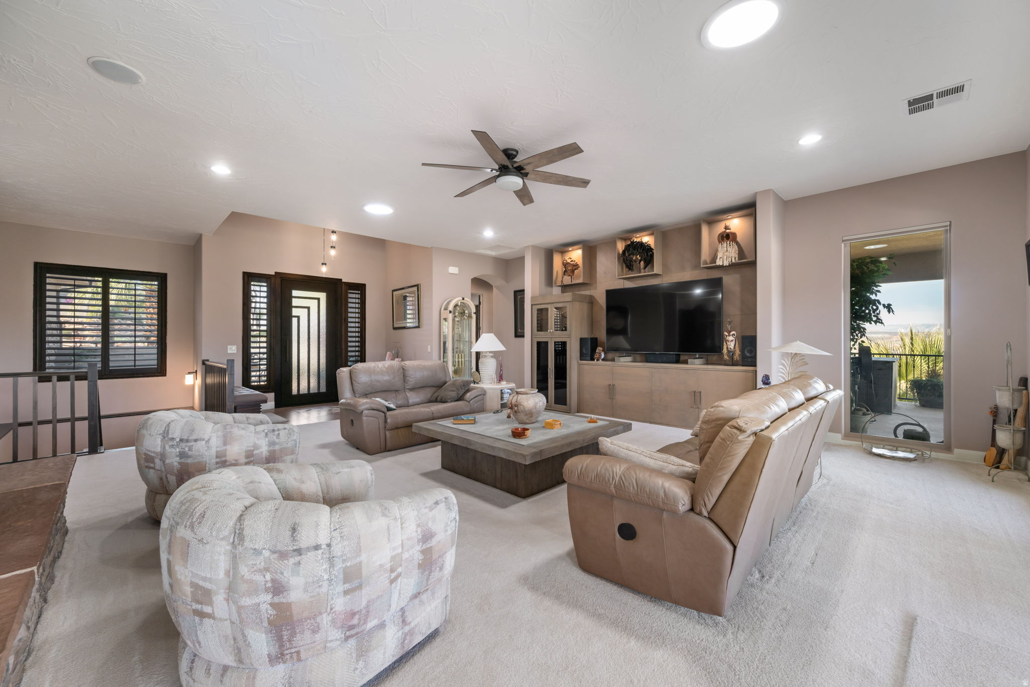 STONE CLIFF 1 - Residential