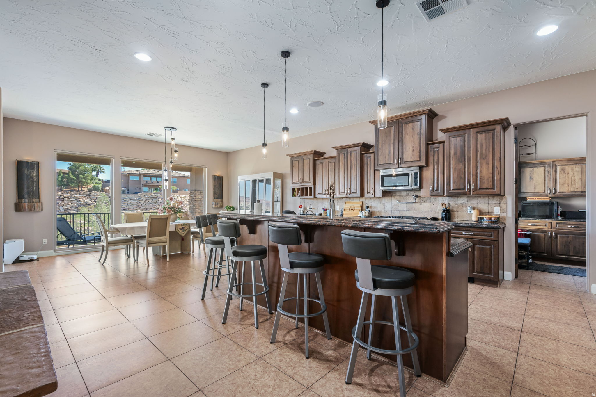 STONE CLIFF 1 - Residential