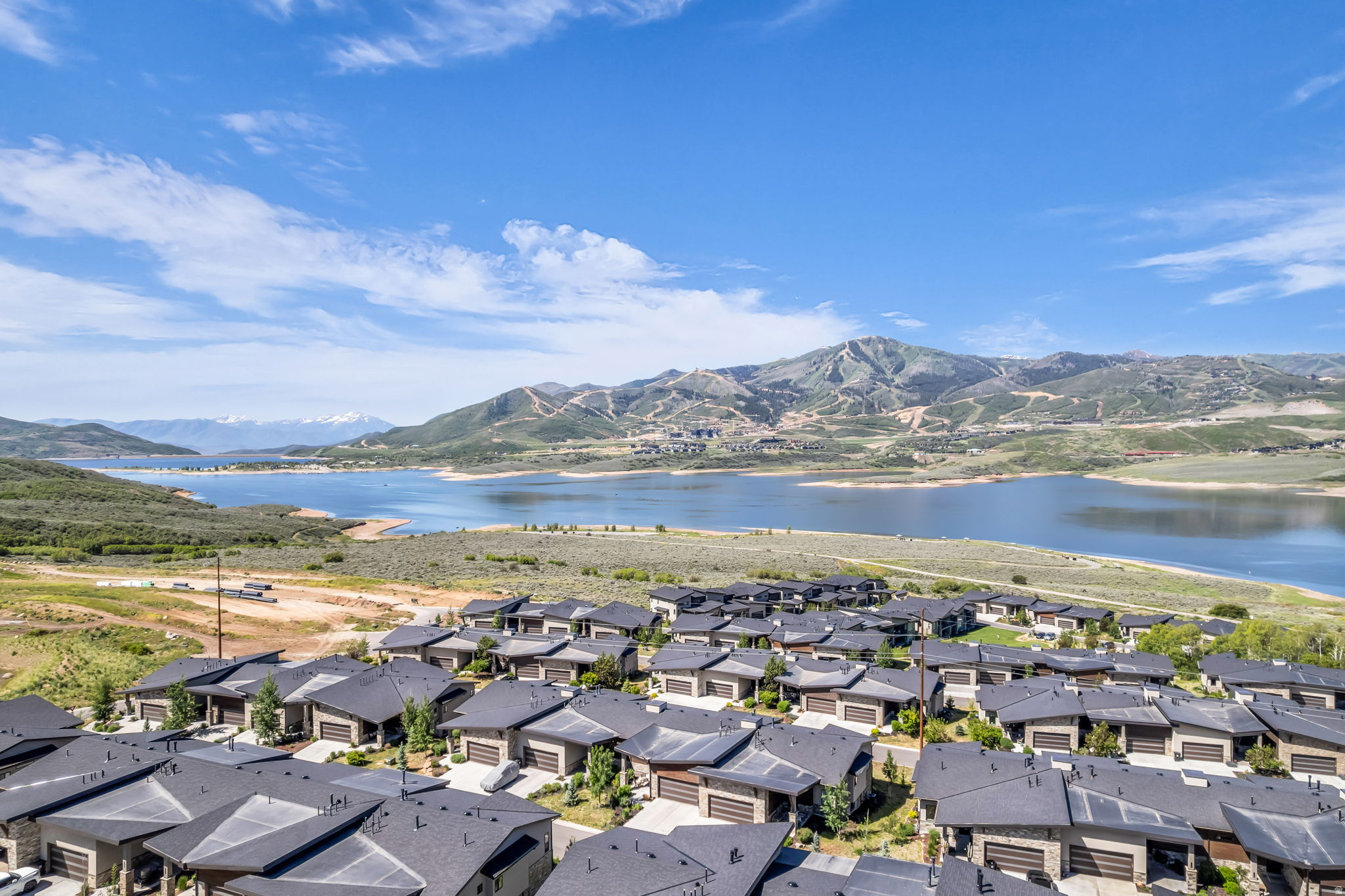 SHORELINE - Residential