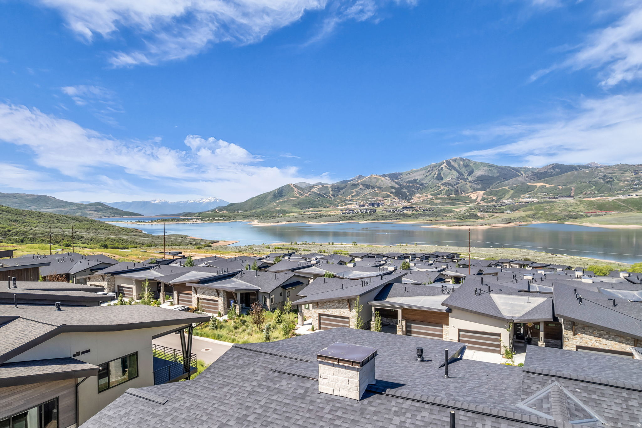 SHORELINE - Residential