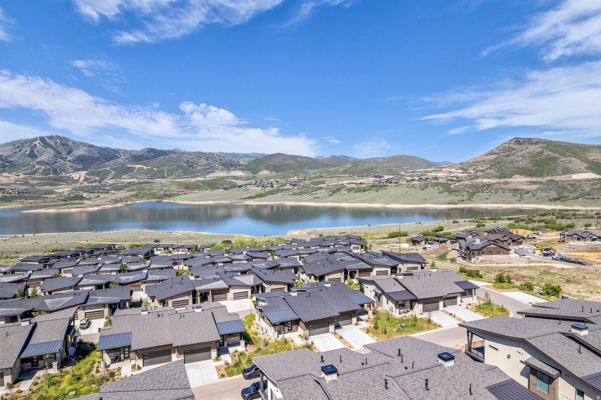 SHORELINE - Residential
