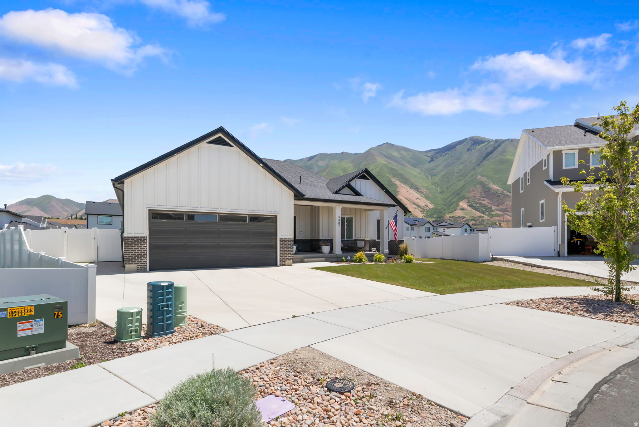 MAPLETON HEIGHTS - Residential