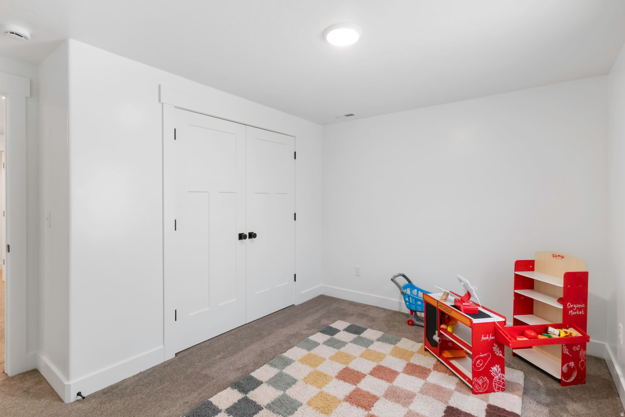 MAPLETON HEIGHTS - Residential