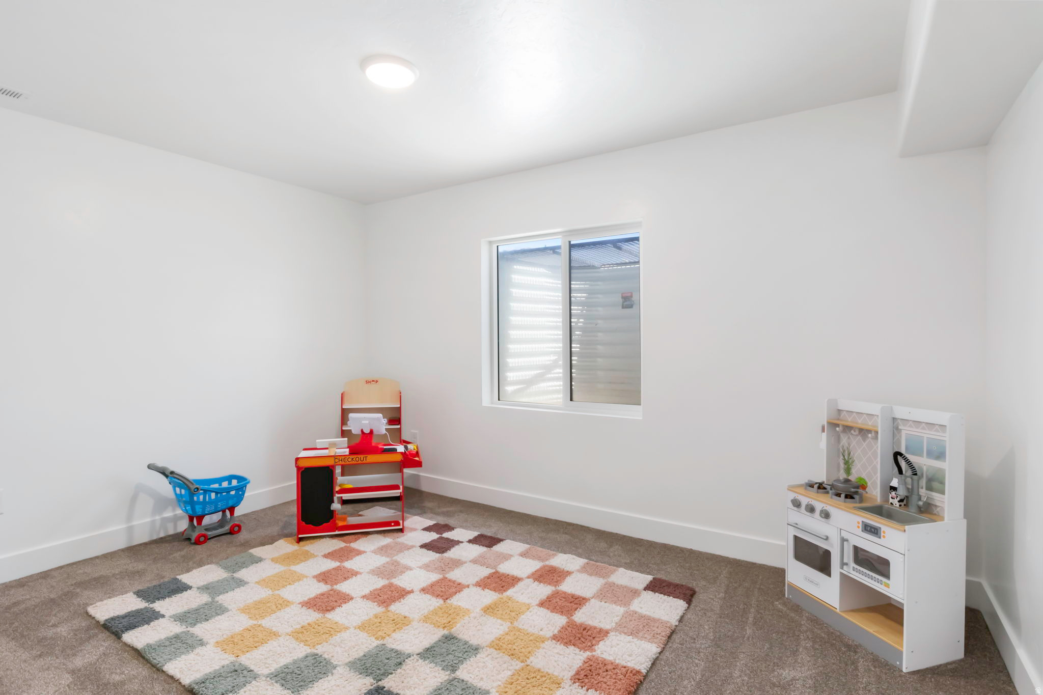 MAPLETON HEIGHTS - Residential